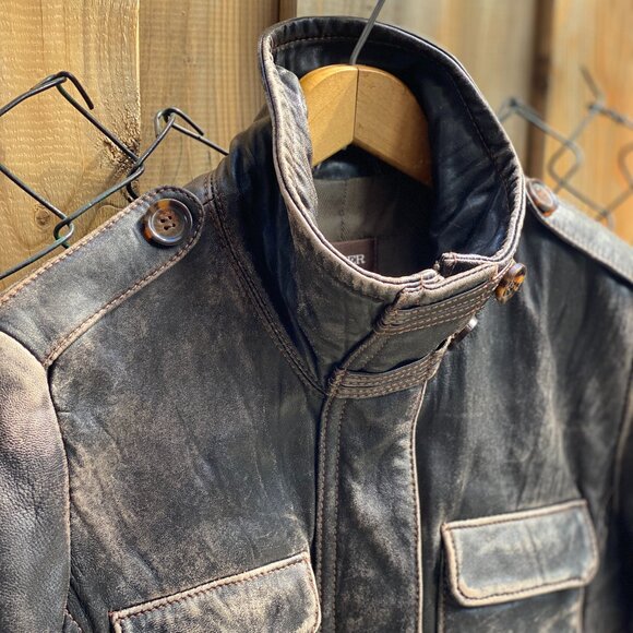 Vintage Danier Brown Distressed Leather Jacket Size S - Picture 6 of 16